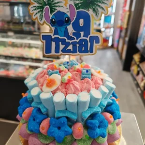 Pastel de chuches con personaje favorito